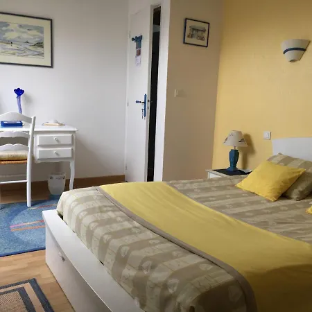 Couette-café La Maison S'apelle Le P'tit Nid Granville