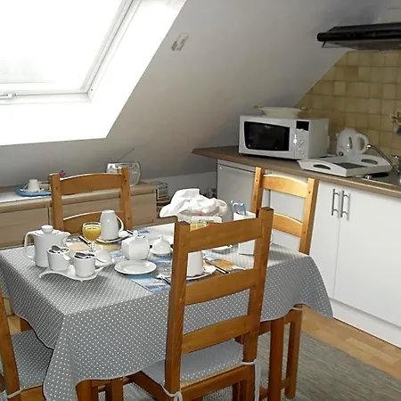 B&B La Maison S'apelle Le P'tit Nid 그랑빌